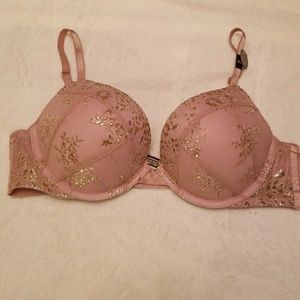 NWT Victoria Secret Bombshell Bra